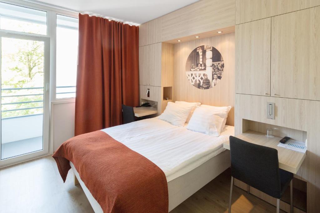 Двухместный (Стандартный двухместный номер с 1 кроватью и пакетом услуг «Спа и ужин») отеля ESTONIA Medical Spa & Hotel, Пярну