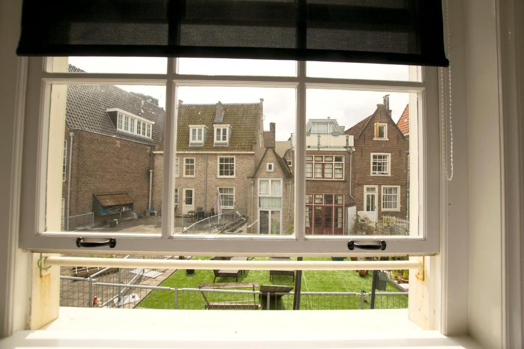Апартаменты (Апартаменты) отеля Rafael Room in Amsterdam, Амстердам