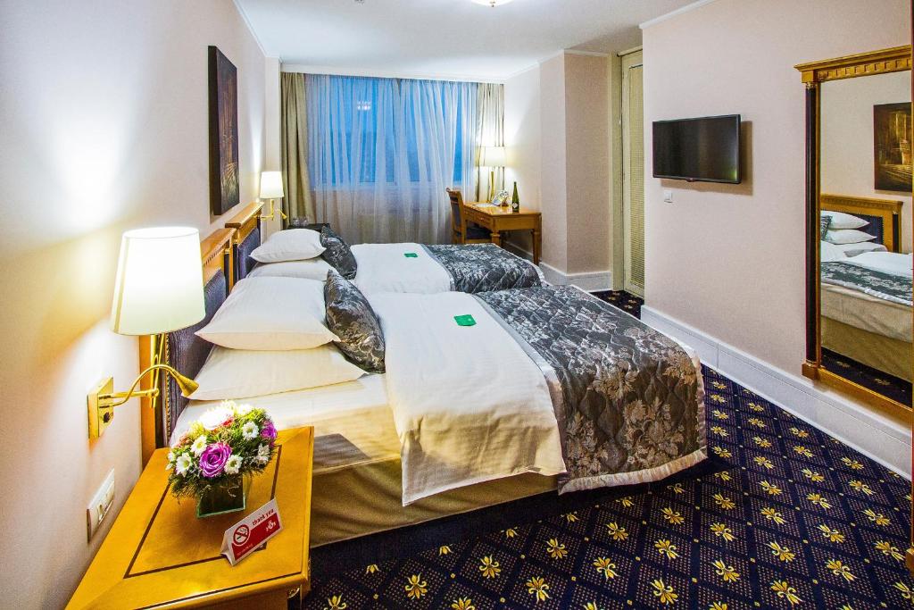 Двухместный (Двухместный номер эконом-класса с 1 кроватью или 2 отдельными кроватями) отеля Hotel Sloboda Šabac, Шабац