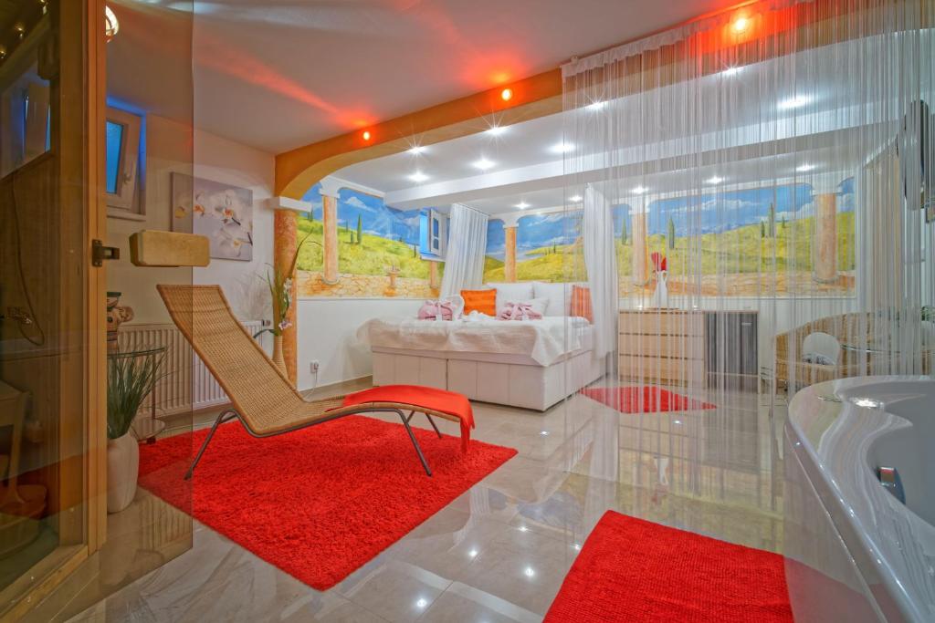 Двухместный (Двухместный номер с 1 кроватью и джакузи) гостевого дома Penzion Janka, Брно