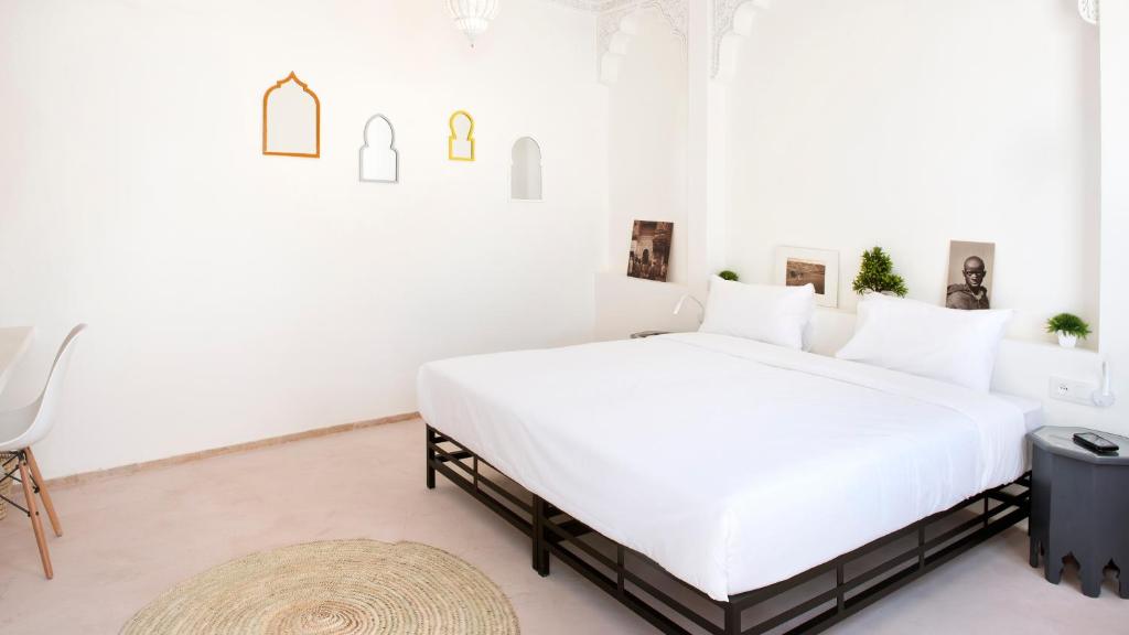 Двухместный (Улучшенный номер с кроватью размера «queen-size») хостела Rodamón Riad Marrakech, Марракеш