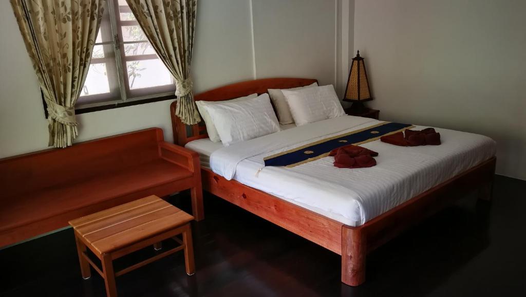Номер (Улучшенное бунгало с видом на сад - Двуспальная кровать) курортного отеля Blue Diamond Resort, Ко Тао