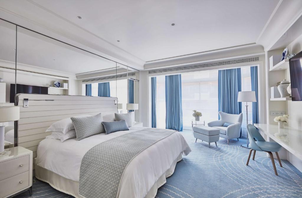 Двухместный (Номер «Премиум» с кроватью размера «king-size») отеля Grand Hyatt Cannes Hotel Martinez, Канны