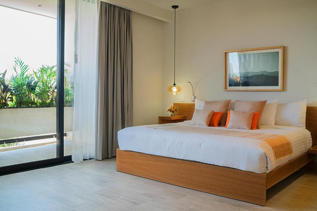Апартаменты (Апартаменты с террасой) отеля Opal Suites Hotel by Homing Bird, Плая-дель-Кармен