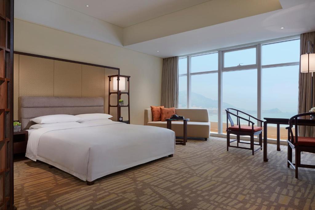 Двухместный (Номер с 1 кроватью размера «king-size») отеля Hyatt Regency Qingdao, Циндао