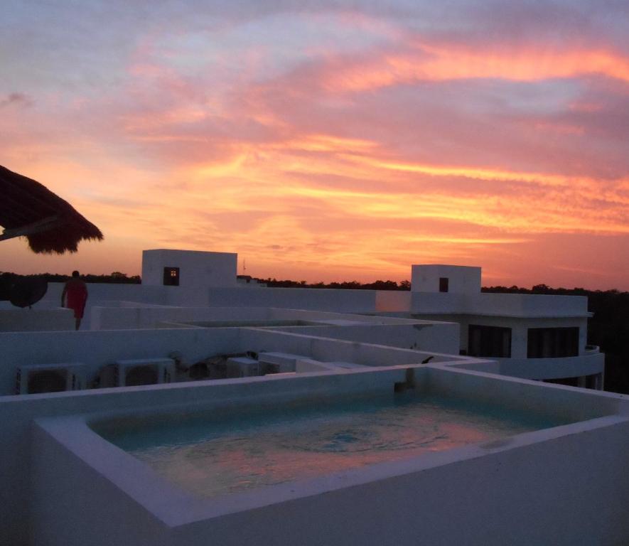 Апартаменты (Penthouse Apartment with Private Pool and Jacuzzi), Sexy Villas Tulum Clothing Optional