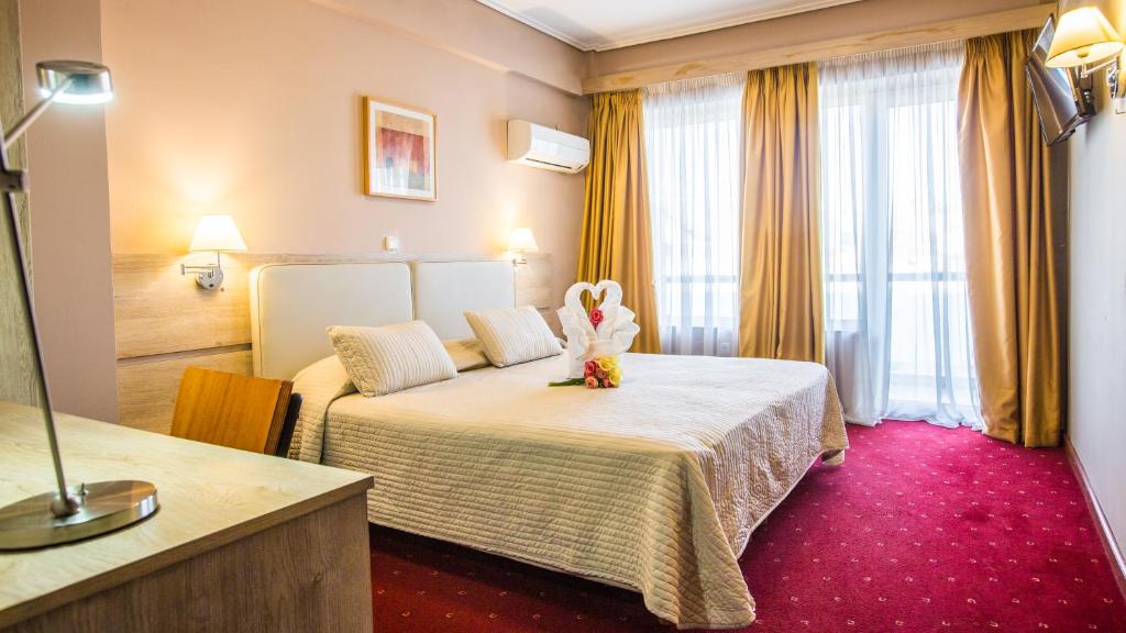 S hotel отзывы. Бронь из отеля приглашение греческий отель. Stancliffe"s Hotel. Booking s Hotel.