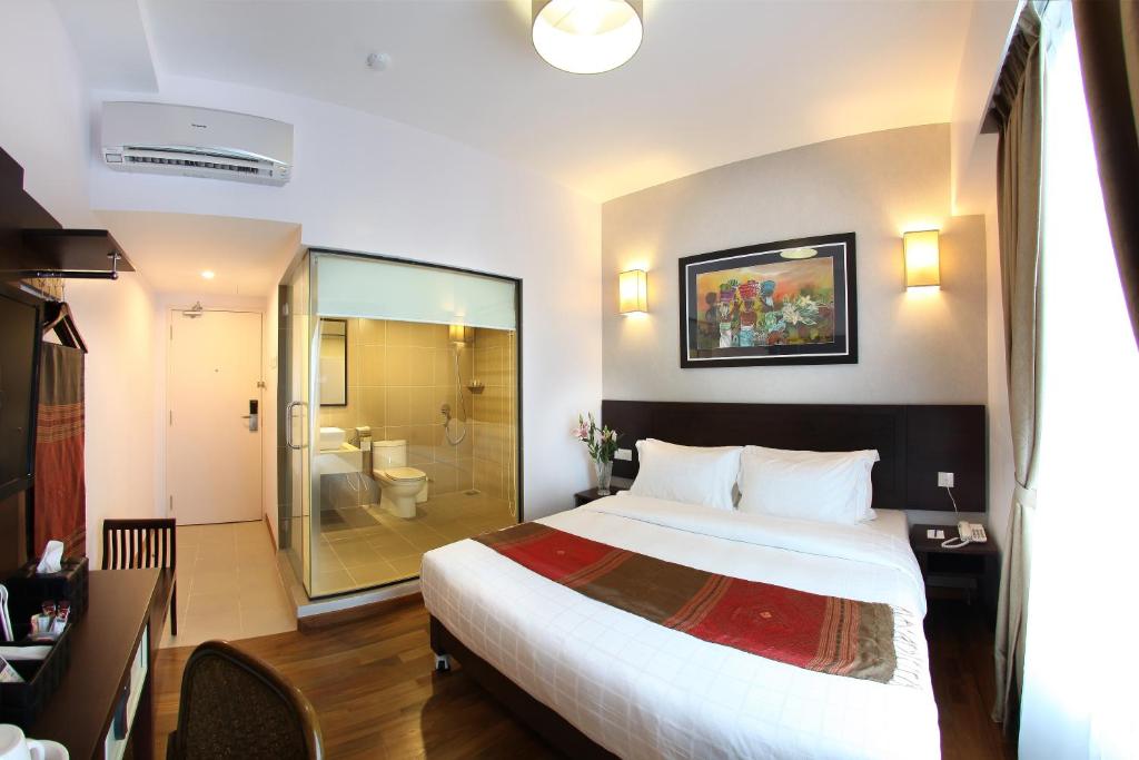 Двухместный (Двухместный номер Делюкс с 1 кроватью) отеля Hotel Richbaliz, Куала-Лумпур