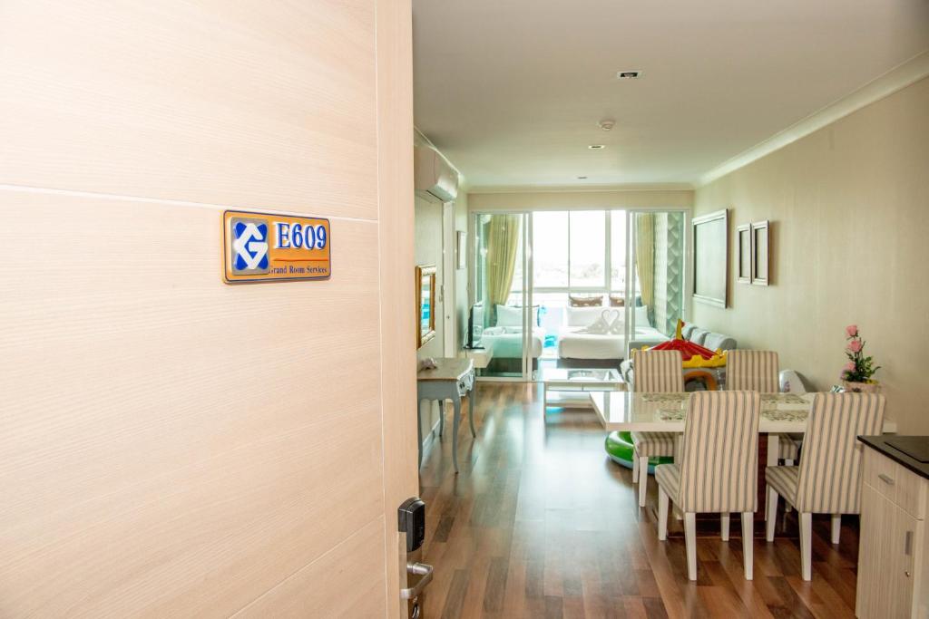 Апартаменты (Апартаменты с 3 спальнями - E609), My Resort HuaHin by Grandroomservices