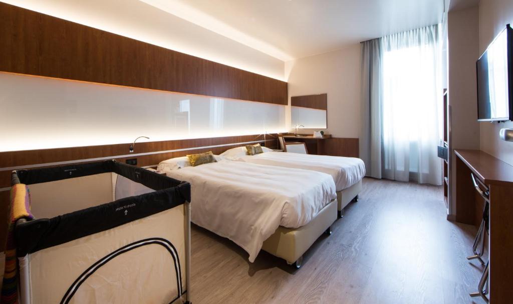 Двухместный (Двухместный номер с 2 отдельными кроватями) отеля Best Western Madison Hotel, Милан