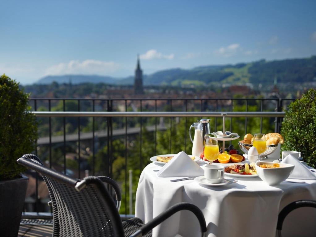 Двухместный (Полулюкс «Пентхаус» с террасой и красивым видом) отеля Hotel Allegro Bern, Берн