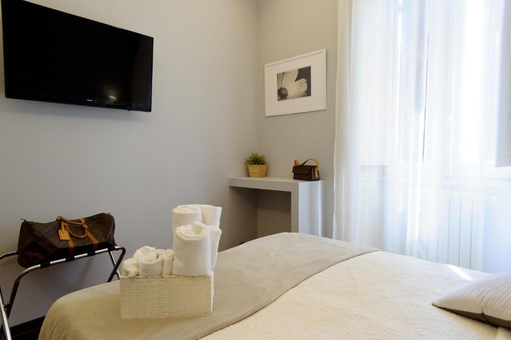 Двухместный (Двухместный номер с 1 кроватью или 2 отдельными кроватями) гостевого дома Borghese Executive Suite, Рим