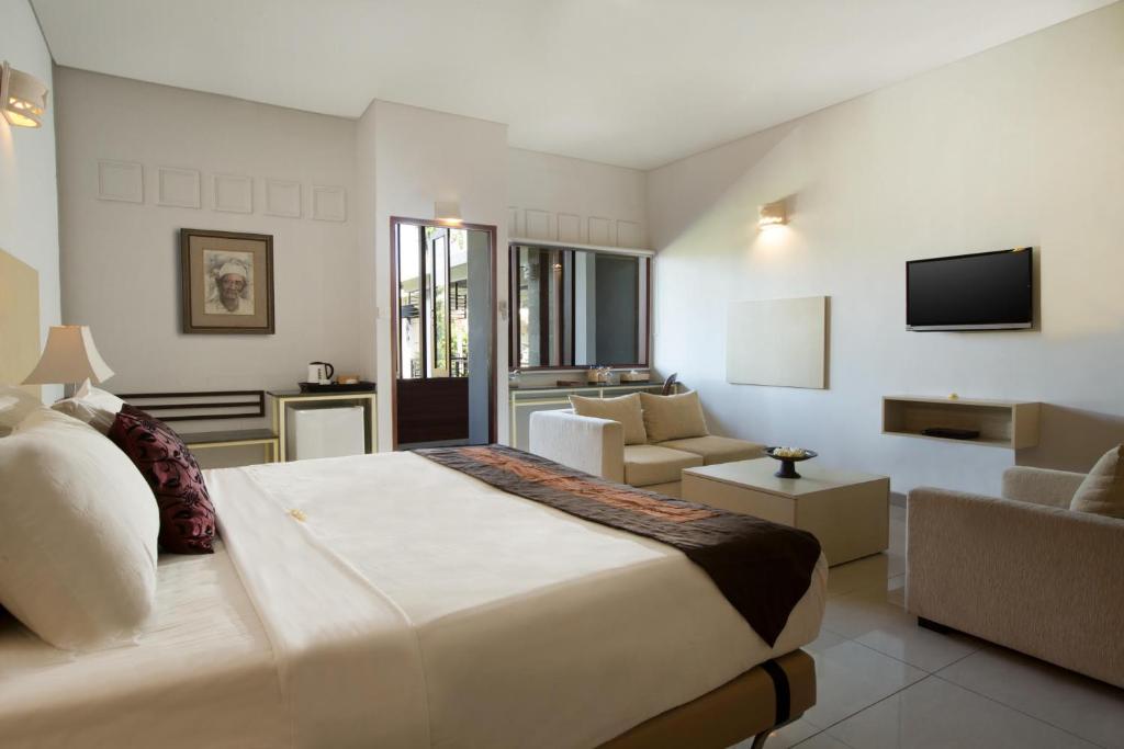Сьюит (Люкс Terracotta) курортного отеля Alindra Villa, Нуса Дуа