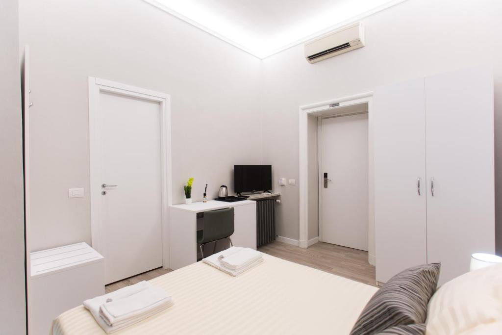 Двухместный (Стандартный двухместный номер с 1 кроватью) гостевого дома 4Rooms Milano, Милан