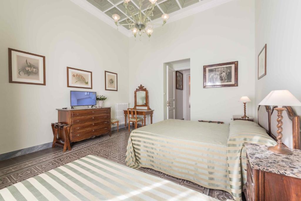 Двухместный (Двухместный номер с 1 кроватью или 2 отдельными кроватями) отеля Palazzo Benso, Палермо