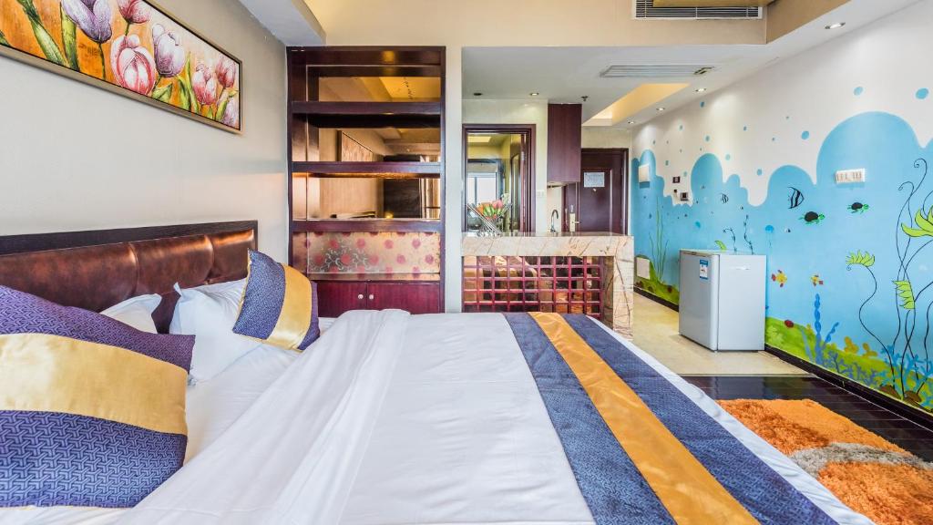 Двухместный (Номер Делюкс с кроватью размера «king-size» и видом на реку) апарт-отеля Nomo Grand Continental Service Apartments-Jinyuan, Гуанчжоу