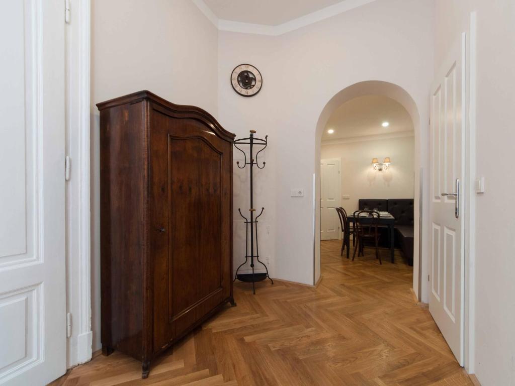 Апартаменты (Апартаменты с 3 спальнями - Schultergasse 5, 1010 Vienna), Elegant Vienna