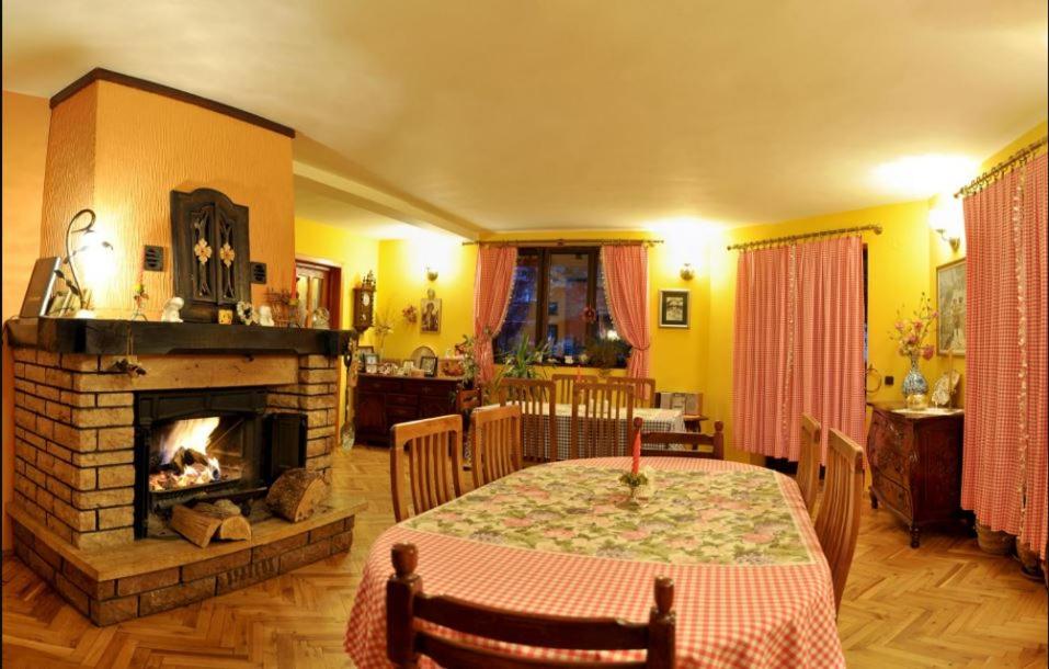 Апартаменты (Апартаменты с 1 спальней) гостевого дома Guest House Alpska Vila, Златибор