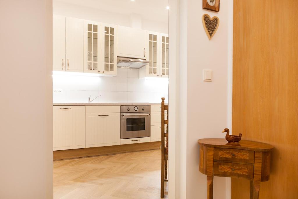 Апартаменты (Two-Bedroom Apartment Classic 1), Vienna-flats 13