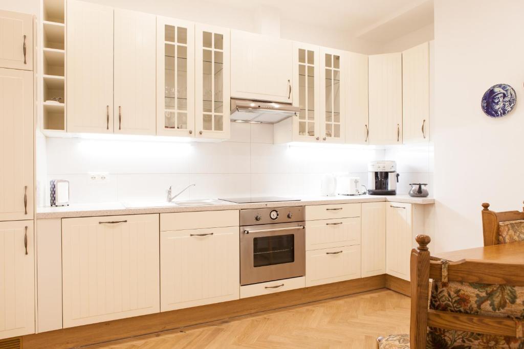 Апартаменты (Two-Bedroom Apartment Classic 1), Vienna-flats 13