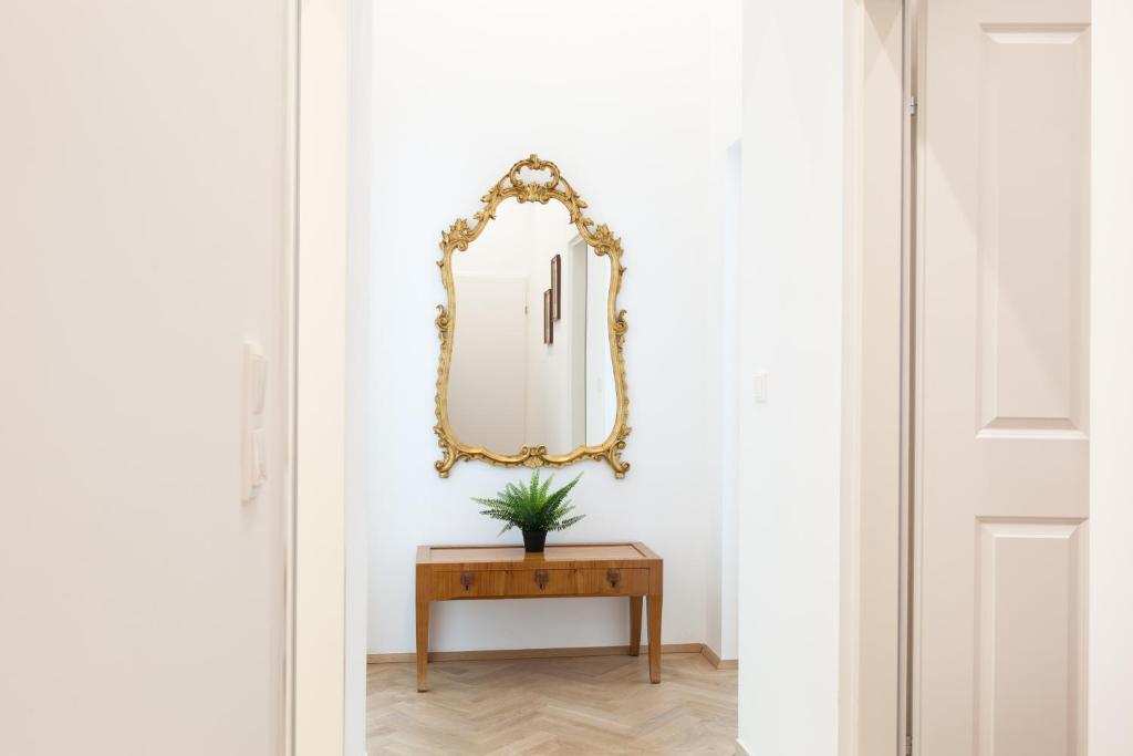 Апартаменты (Two-Bedroom Apartment Classic  2), Vienna-flats 13