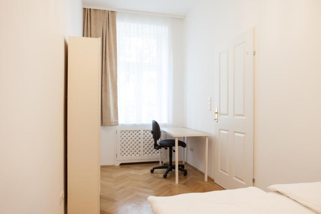 Апартаменты (One-Bedroom Apartment Classic 13), Vienna-flats 13