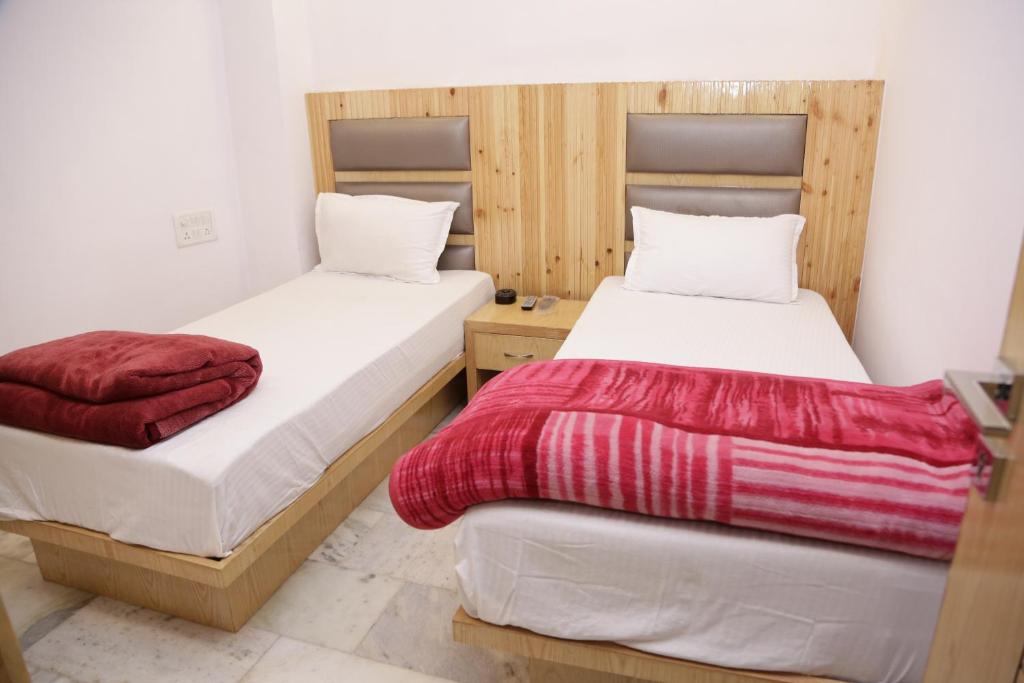 Двухместный (Двухместный номер с 2 отдельными кроватями) хостела Backpackers Heaven@ New King, Нью-Дели
