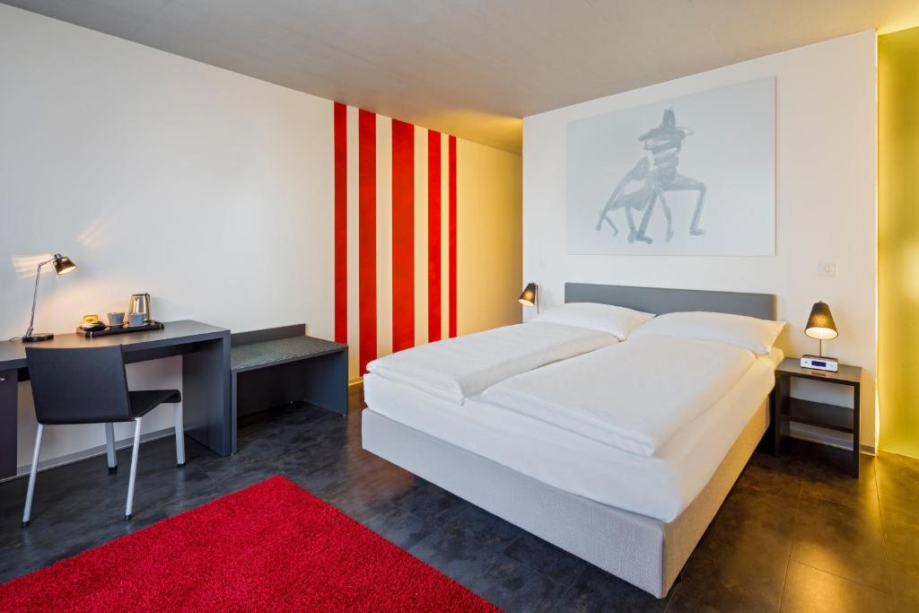 Двухместный (Номер с кроватью размера «king-size») отеля Hotel Balade, Базель