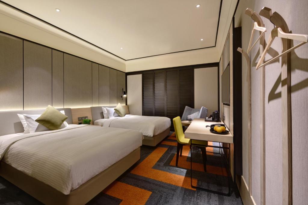 Двухместный (Двухместный номер с 1 кроватью (12 часов) с питанием и доступом в лаундж (3 часа)) отеля Aerotel Transit Hotel, Terminal 1, Сингапур (город)