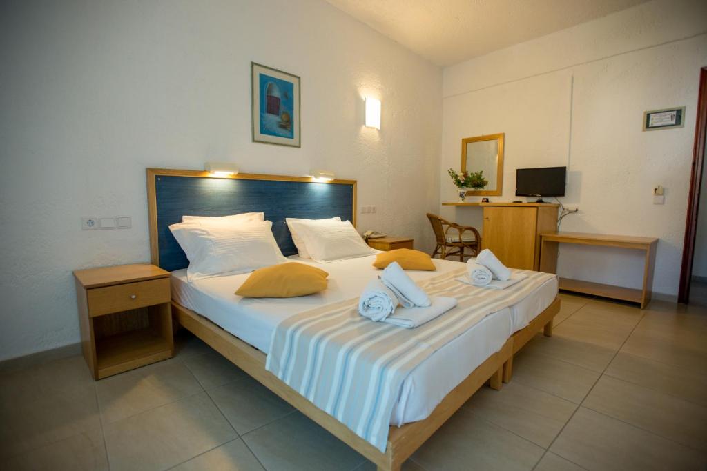 Двухместный (Стандартный двухместный номер с 1 кроватью) отеля Neos Ikaros, Агиа-Галини