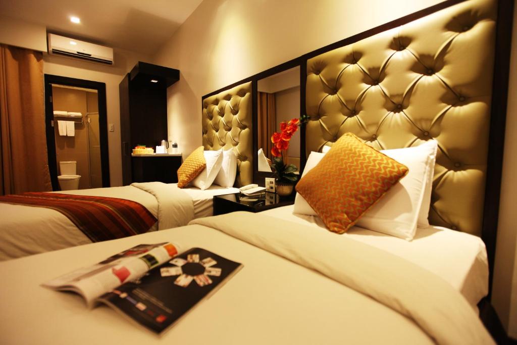 Двухместный (Deluxe Double or Twin Room - Leisure) отеля Castle Peak Hotel, Себу