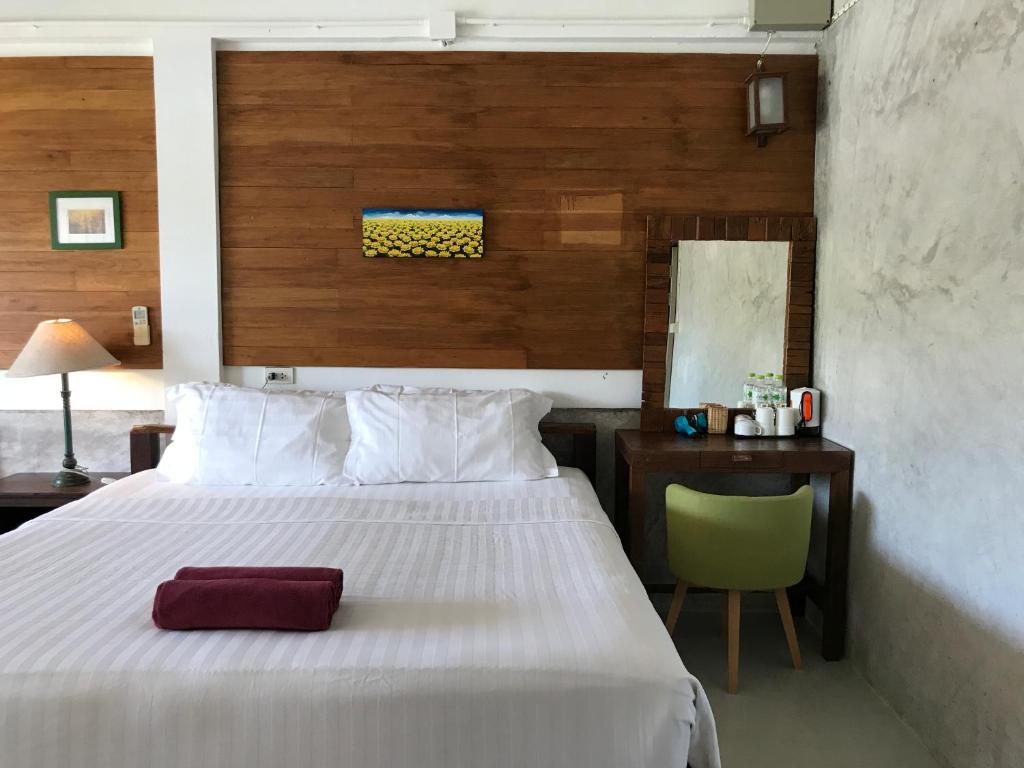 Апартаменты (Апартаменты с балконом) курортного отеля Cookies Salad Resort, Сураттхани
