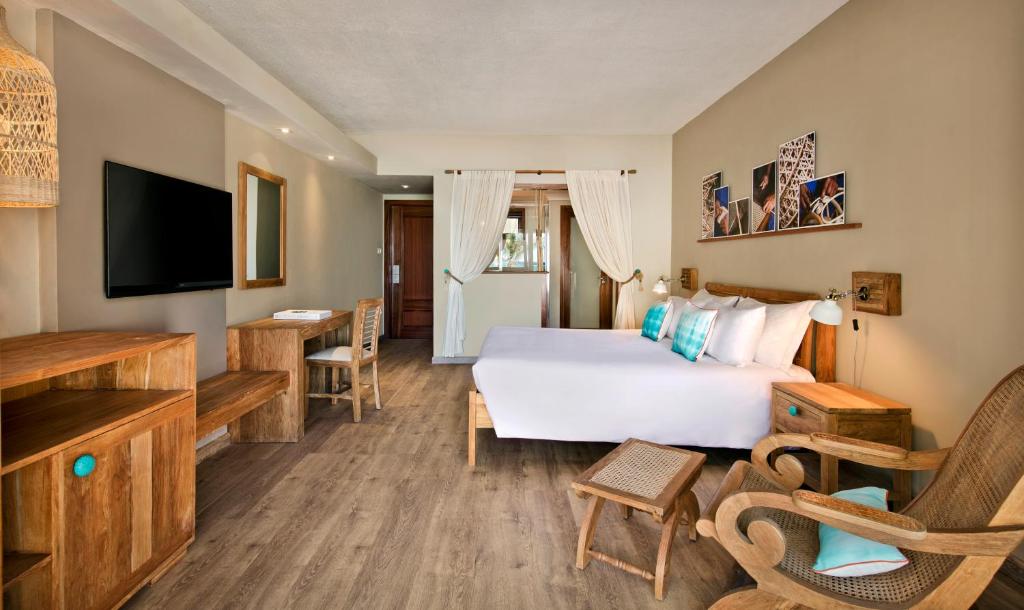 Двухместный (Номер Prestige) курортного отеля C Mauritius - All Inclusive, Бель-Мар