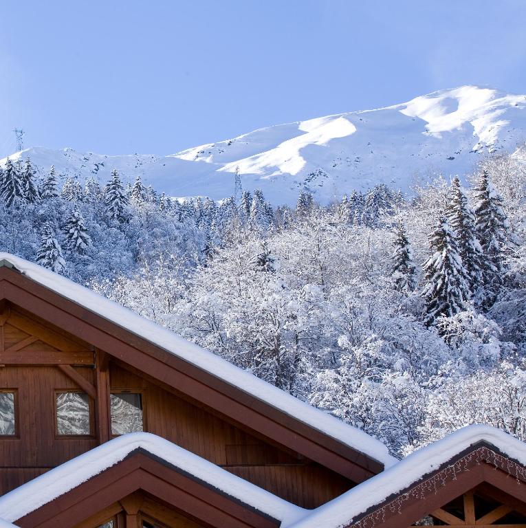 Четырехместный (Классический четырехместный номер), Hotel Eterlou