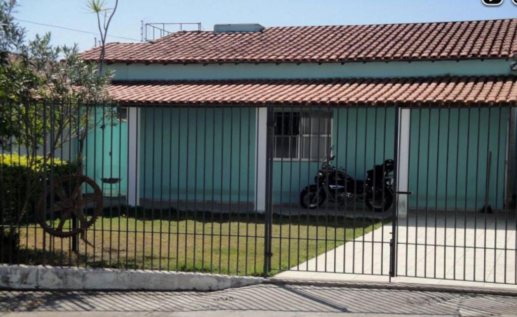 Гостевой дом Pousada da Nadir, Кашуэйра-Паулиста