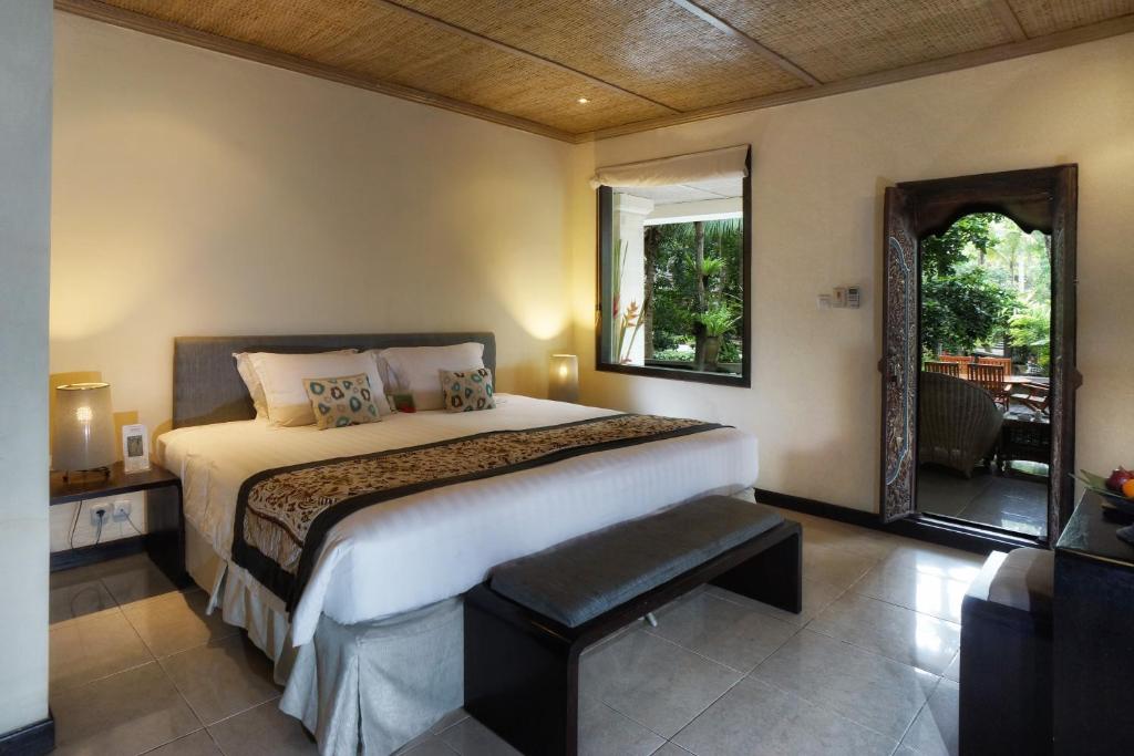 Двухместный (Улучшенный двухместный номер с 1 кроватью или 2 отдельными кроватями) курортного отеля Arma Museum & Resort, Убуд