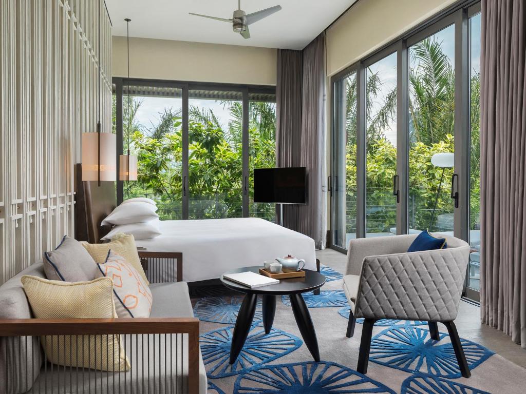 Вилла (Вилла «Парк» с 2 кроватями размера «king-size», вид на сад) курортного отеля Park Hyatt Sanya Sunny Bay Resort, Санья