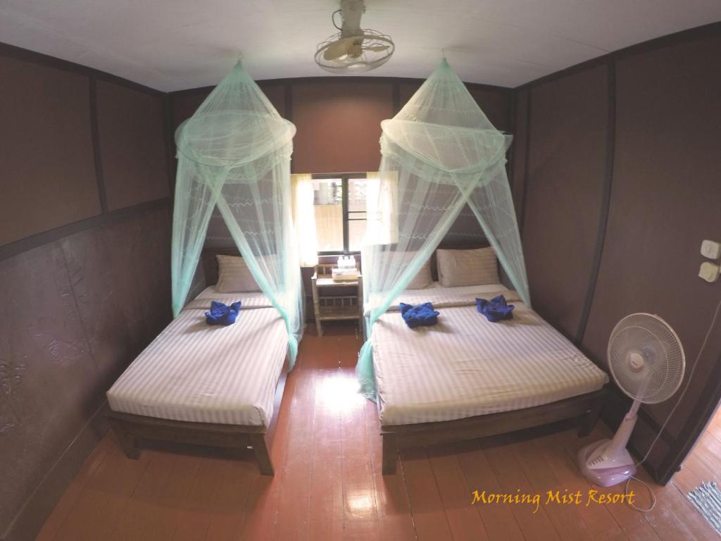 Трехместный (Стандартный трехместный номер), Курортный отель Khao Sok Morning Mist Resort