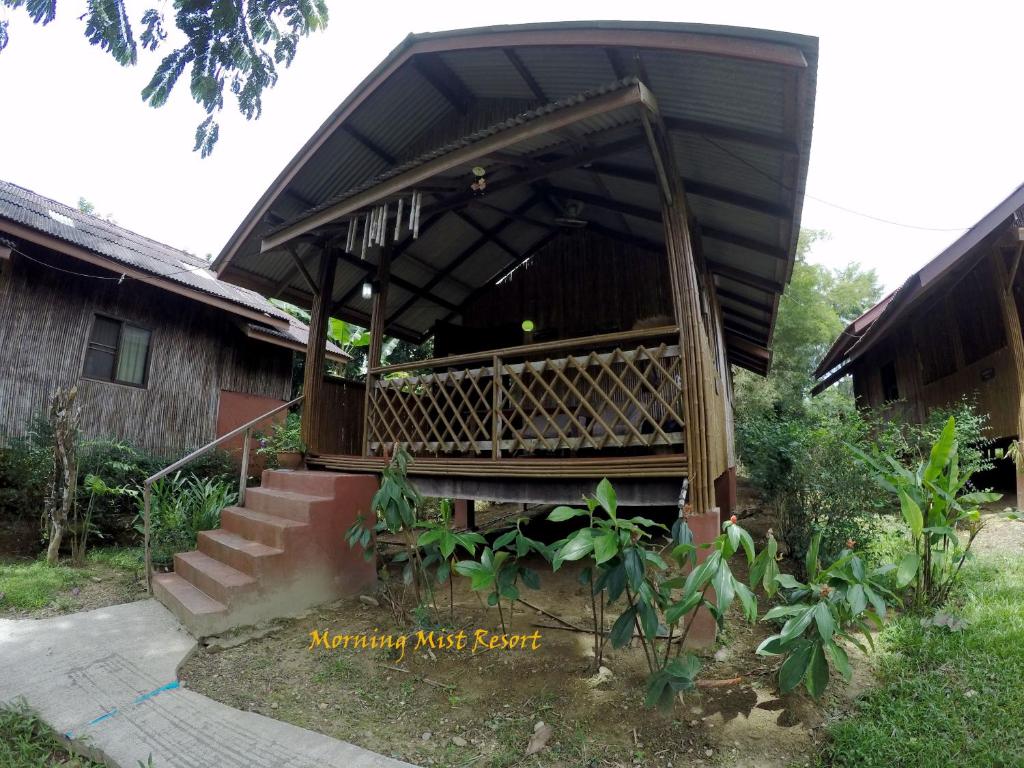 Трехместный (Стандартный трехместный номер), Курортный отель Khao Sok Morning Mist Resort