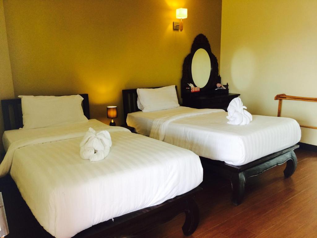 Двухместный (Улучшенный двухместный номер с 1 кроватью или 2 отдельными кроватями) отеля Baan Sang Singh, Чиангмай