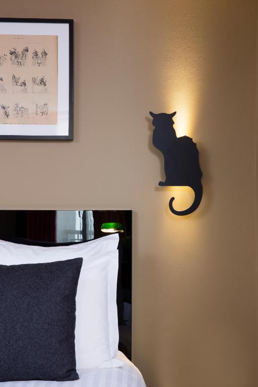 Трехместный (Номер «Премиум»), Hotel Le Chat Noir