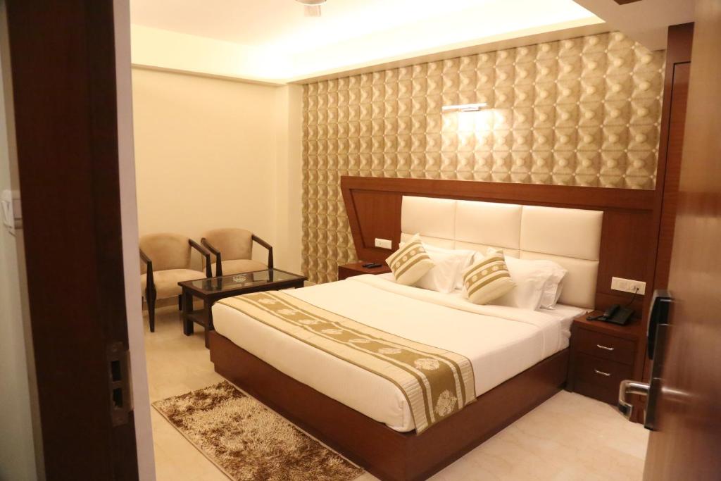 Двухместный (Двухместный номер Делюкс с 1 кроватью), Hotel Varanasi Inn