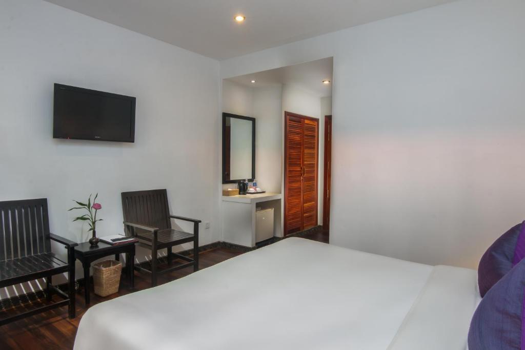 Студио (Apsara Studio Double with Balcony - Free Pick Up), Apsara Centrepole Hotel