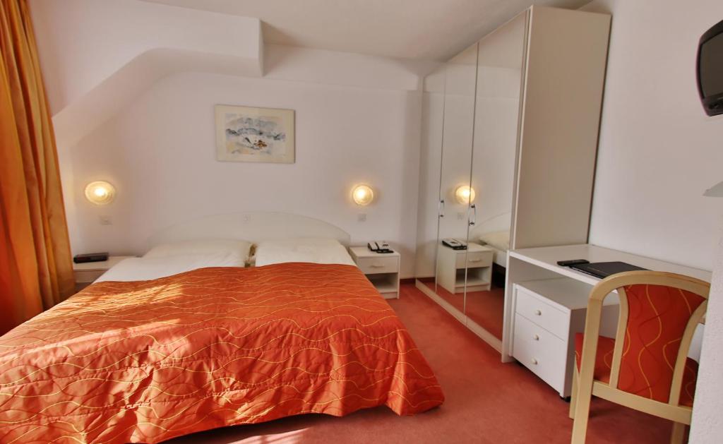 Двухместный (Двухместный номер с 1 кроватью) отеля Chalet-Hotel Larix, Давос