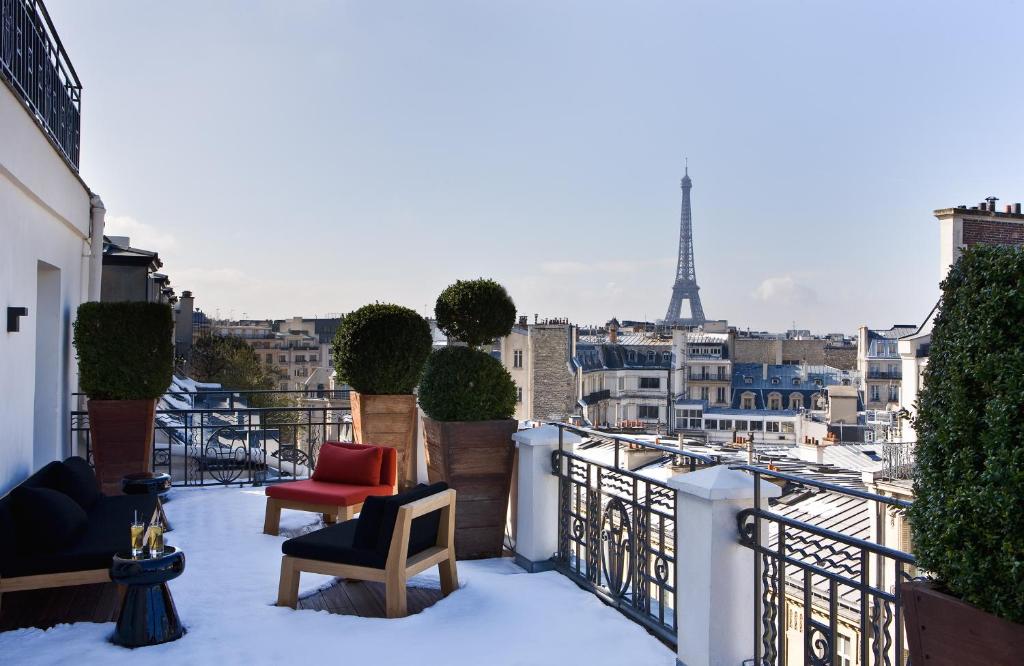 Сьюит (Люкс Terasse Eiffel), Hotel Marignan Champs-Elysées