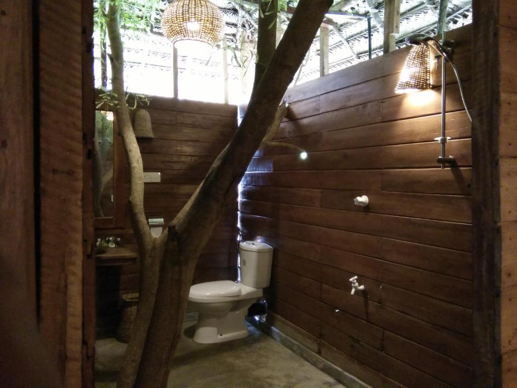 Двухместный (Роскошный дом на дереве) гостевого дома Cinnabar Resort, Тангалла