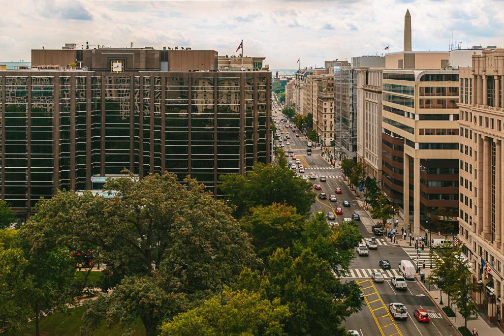 Двухместный (Номер с кроватью размера «king-size» и видом на парк), Hamilton Hotel - Washington DC