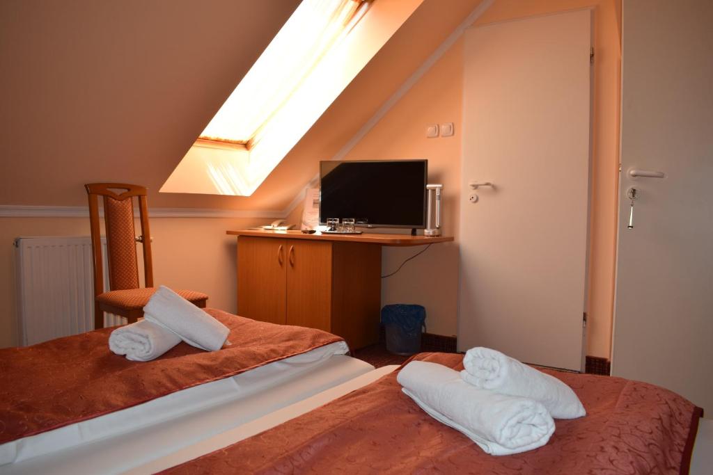 Двухместный (Двухместный номер с 1 кроватью или 2 отдельными кроватями) гостевого дома Thermál Panzió, Морахалом