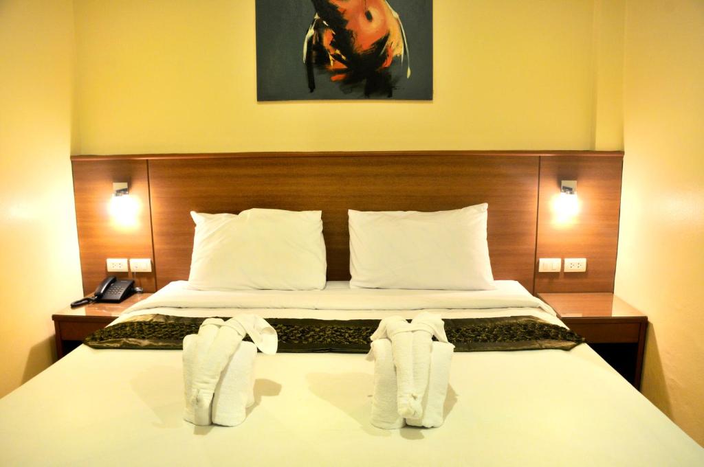 Двухместный (Стандартный двухместный номер с 1 кроватью) отеля The Wave Boutique Hotel, Пхукет