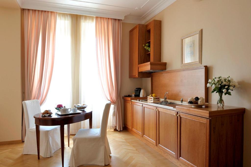 Сьюит (Люкс), Dea Suite Roma